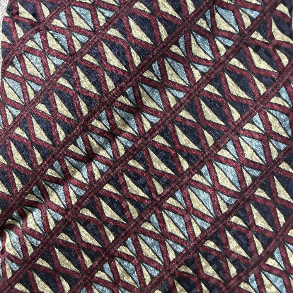 Vintage Christian Dior Monsieur Silk Men's Tie USA Geometric Burgundy Cream Blue - Picture 6 of 6